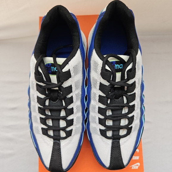 New kids Nike air max 95. Size 3.5y - Picture 5 of 6